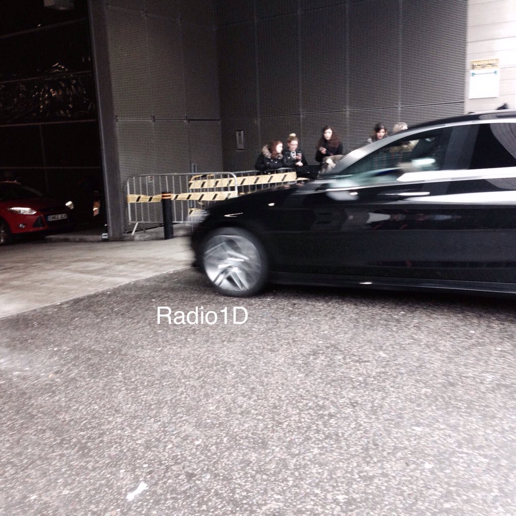 iWant1D_Updates tweet picture