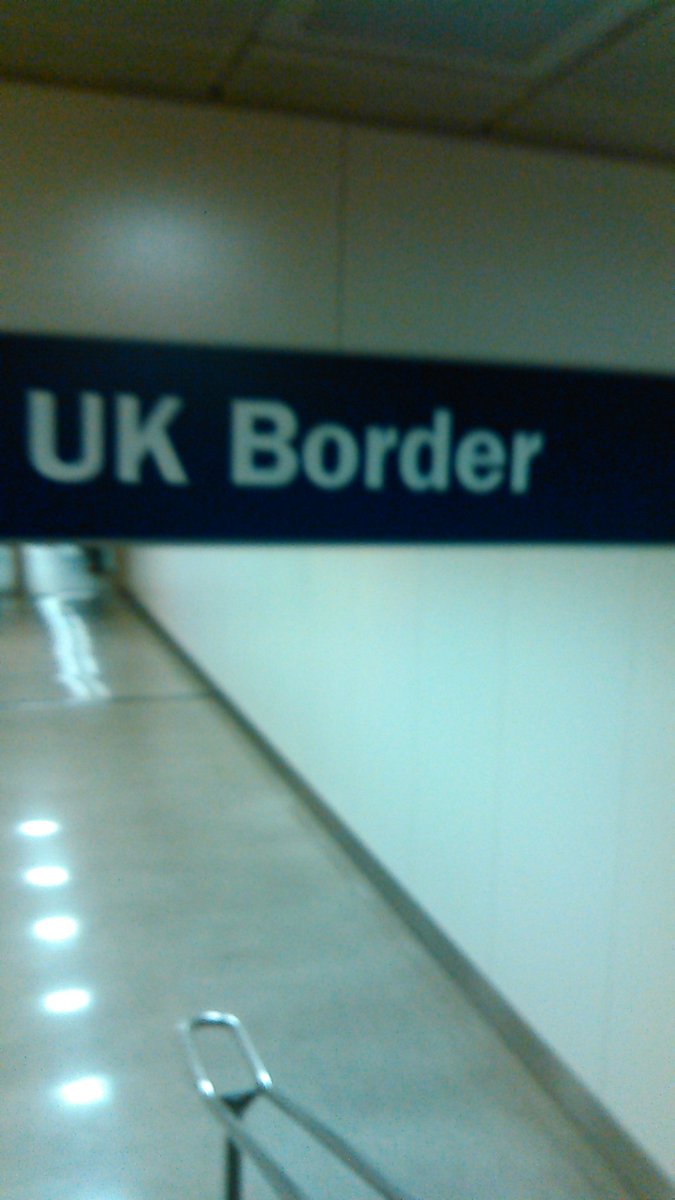 TWMethod's tweet image. Me, arriving in London