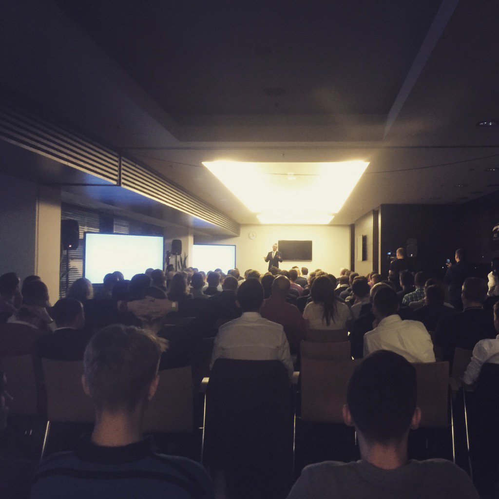 kubapolkowski's tweet photo. Kończymy konferencję #FootballPlayersZone Jedną z lepszych, na jakich byłem. Cieszy obecność piłkarzy z Ekatraklasy https://t.co/rDYuBz3ZmT