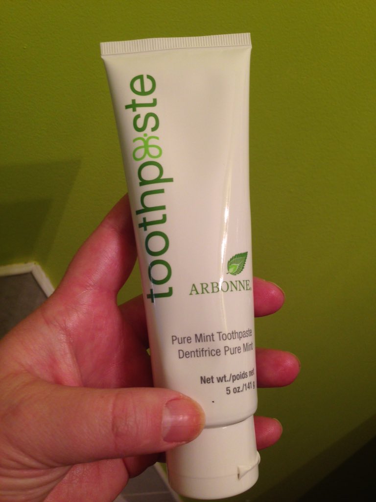 Jody_Seeley's tweet image. It gonna be a good day! Fresh tube of toothpaste! Lol #nofightingthelastdropout #arbonne #puremint #cleanteeth