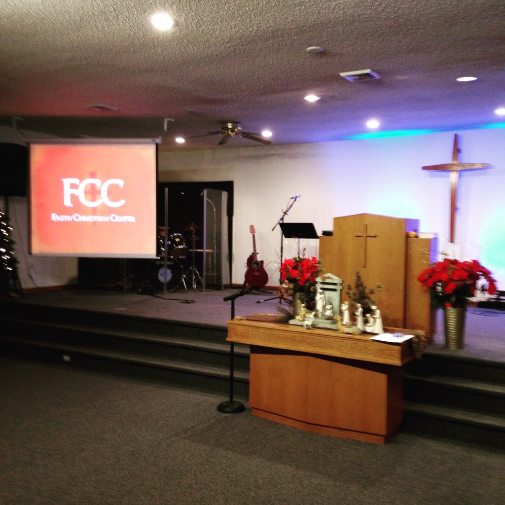 breakingadam_IA's tweet photo. Ready to get our #worship on! Where are you attending #church this morning? #SundayMorning #WorshipPractice https://t.co/24DJqBx4If