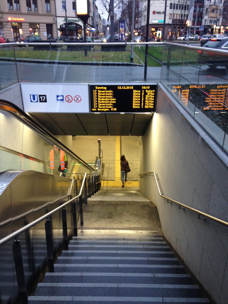 HelkeElke's tweet photo. Adrenalin pur - meine erste Fahrt mit der Linie 17 #kvb #Linie17 #Köln https://t.co/qUIDeOZCW6