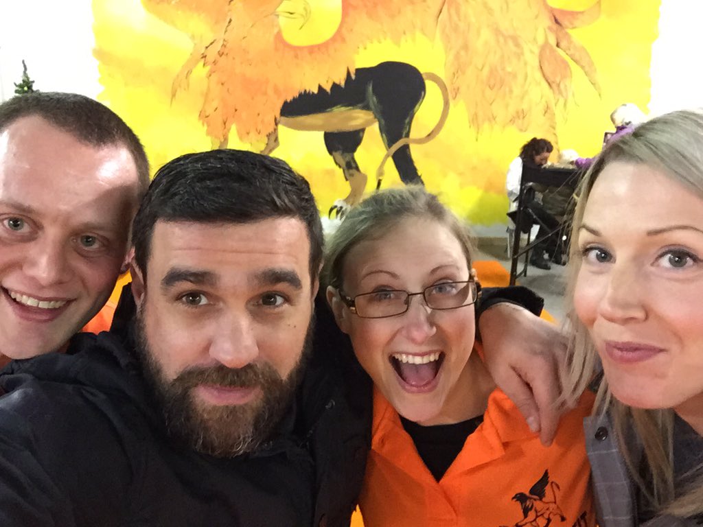 FunkyPuffaFish's tweet photo. #wellpuffed that @griffin_fit studio open day was a roaring success. Well done guys! 🐡🎉🐡🎉🐡 https://t.co/aMhdBrknDa