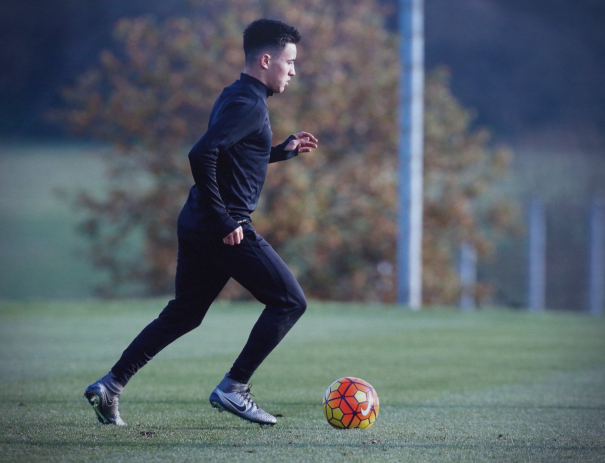 Botines Nike Magista Obra Li Botines para Adultos Amarillo en