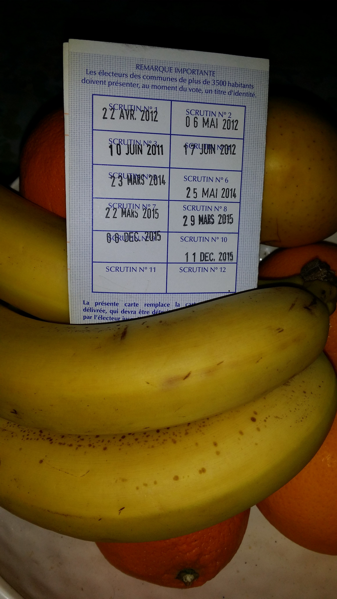 Laurent_Potelle's tweet photo. Je découvre #ThisIsTheVote en rentrant. Trop tard pour un selfie...
Donc, un #Selfruit @Cyrilhanouna :o)
#StopFN ! https://t.co/tZC5Zx2wuI
