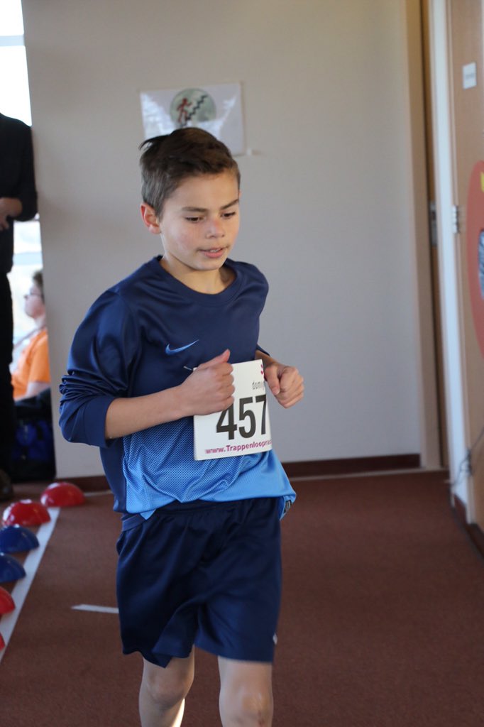 Trappenlooprace's tweet photo. #Alphatoren #Enschede kids Finish  #Upstairs #open NK #Trappenlooprace #TLRace https://t.co/2jF00YlEvF