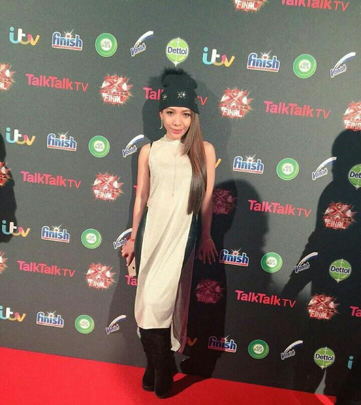 4thImpactArg's tweet photo. Los outfits de Mylene y Irene ayer en la final de XFactor #4IArg https://t.co/Age5BhcixU