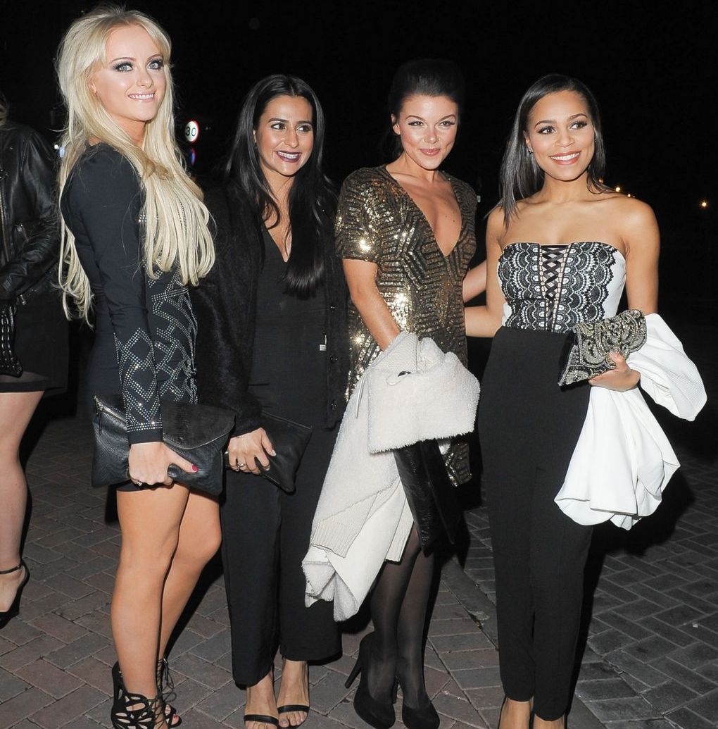 FayeBrookesBlog's tweet photo. Blog Post: 'Corrie beauties dazzle at their Christmas do!' @Faye_Brookes https://t.co/ECrk7SBQCk https://t.co/B3avhhZCq2