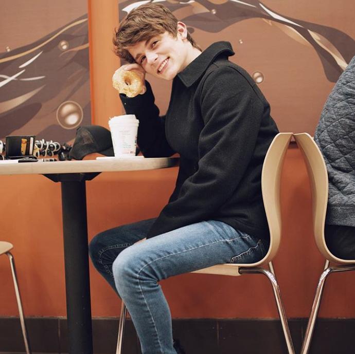 letslovedylan's tweet image. 