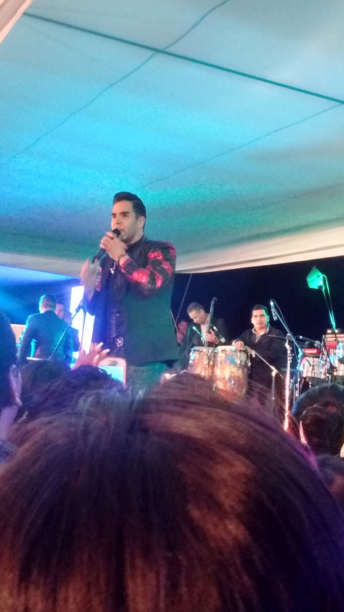 dann_1207's tweet photo. @EMIRPABON  muy padre, gracias por alegrar la noche #TUM https://t.co/4ZYuXPpBid