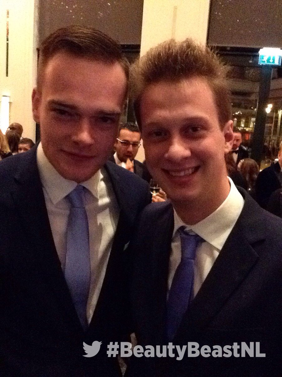 BeautyBeastNL's tweet photo. Laat je veroveren! #BeautyBeastNL #première @jaimy1990 @rikgroeneveld18 https://t.co/IJiRGoZZof