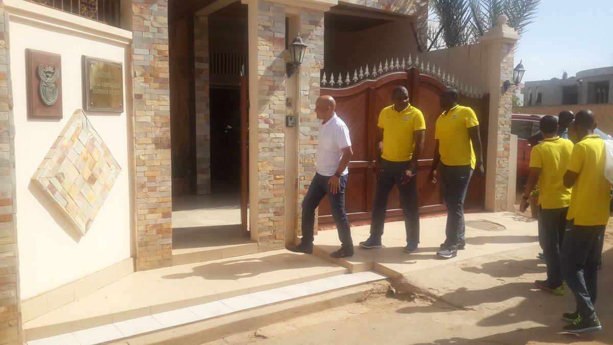 SAFA_net's tweet photo. SA u23 squad was invited for lunch at the SA Embassy in Senegal after qualifying for Olympics on Sat @BafanaBafana https://t.co/sJqbZce8qe