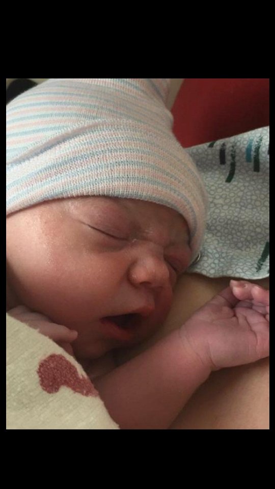 taylor_cott15's tweet photo. Its pretty sad when I am an aunt but don't get to meet my little niece Reagen! https://t.co/OgjYBuspbM