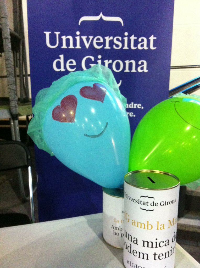 anna_benavides's tweet photo. Fent de voluntari per #LaMaratoTV3 des de #Girona #UdG #medicina #maratóUdG https://t.co/WTcJsAqXOw