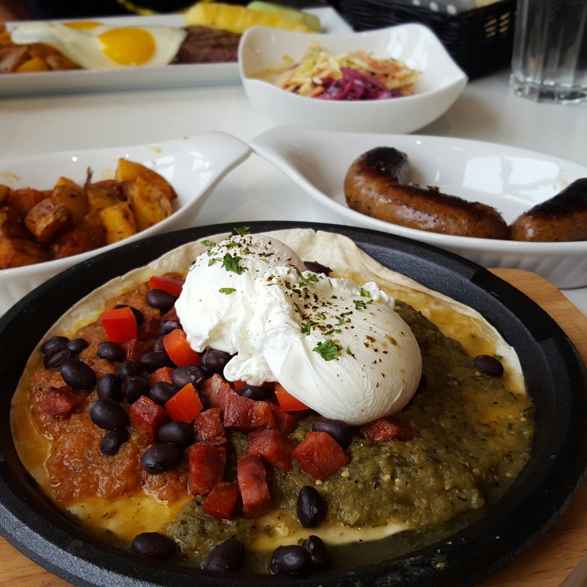 insauga's tweet photo. #HuevosRancheros @kravingzbrunch side house-made longanisa #Filipinosausage #Brunch #insaugaFoodScene #Mississauga https://t.co/HJ88LQmB3B