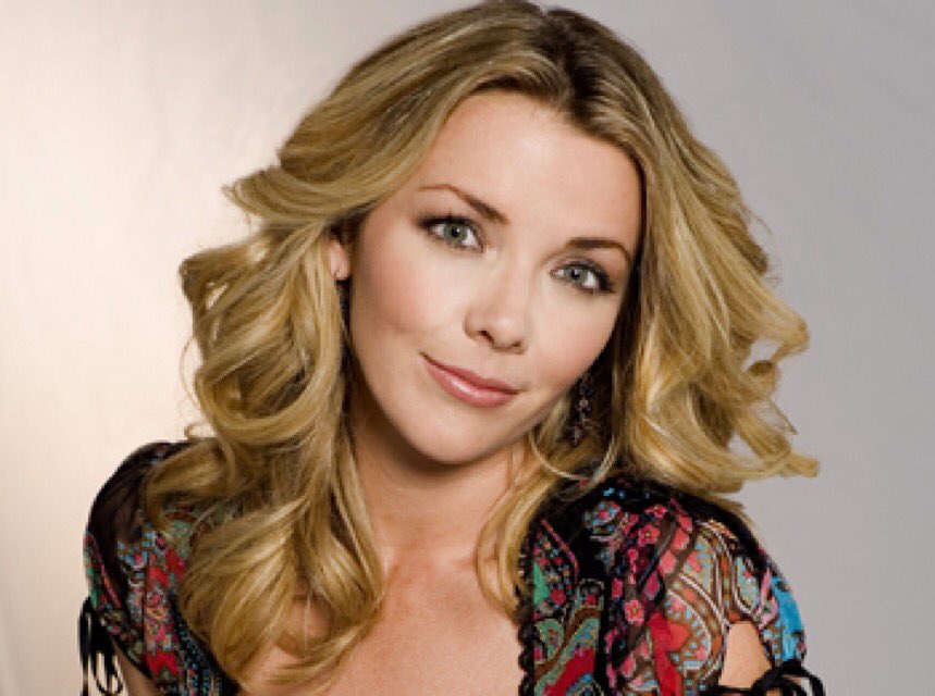 Happy birthday to our sweet Carrie/Christie who turn 42 today have a good day xxx 