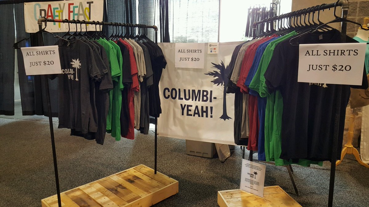 ColumbiYeah's tweet photo. We are here &amp; we are happenin'! #craftyfeast @CraftyFeast https://t.co/WGnW3eSPA4