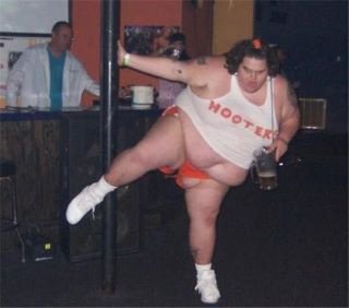 FredBrooklyn's tweet photo. @iamcolinquinn #PoleHog https://t.co/DxrZxaBphK