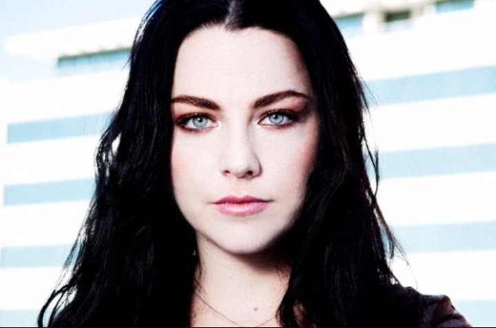 Happy Birthday Amy Lee!    
