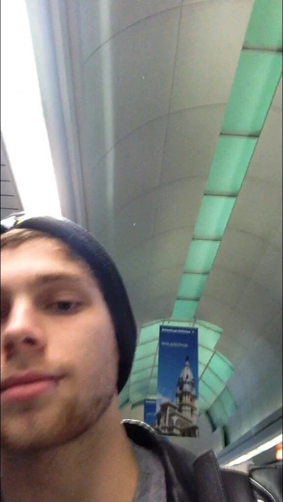 Iukesfeatures's tweet photo. what a cute lil egg https://t.co/tiLS5bbSDj
