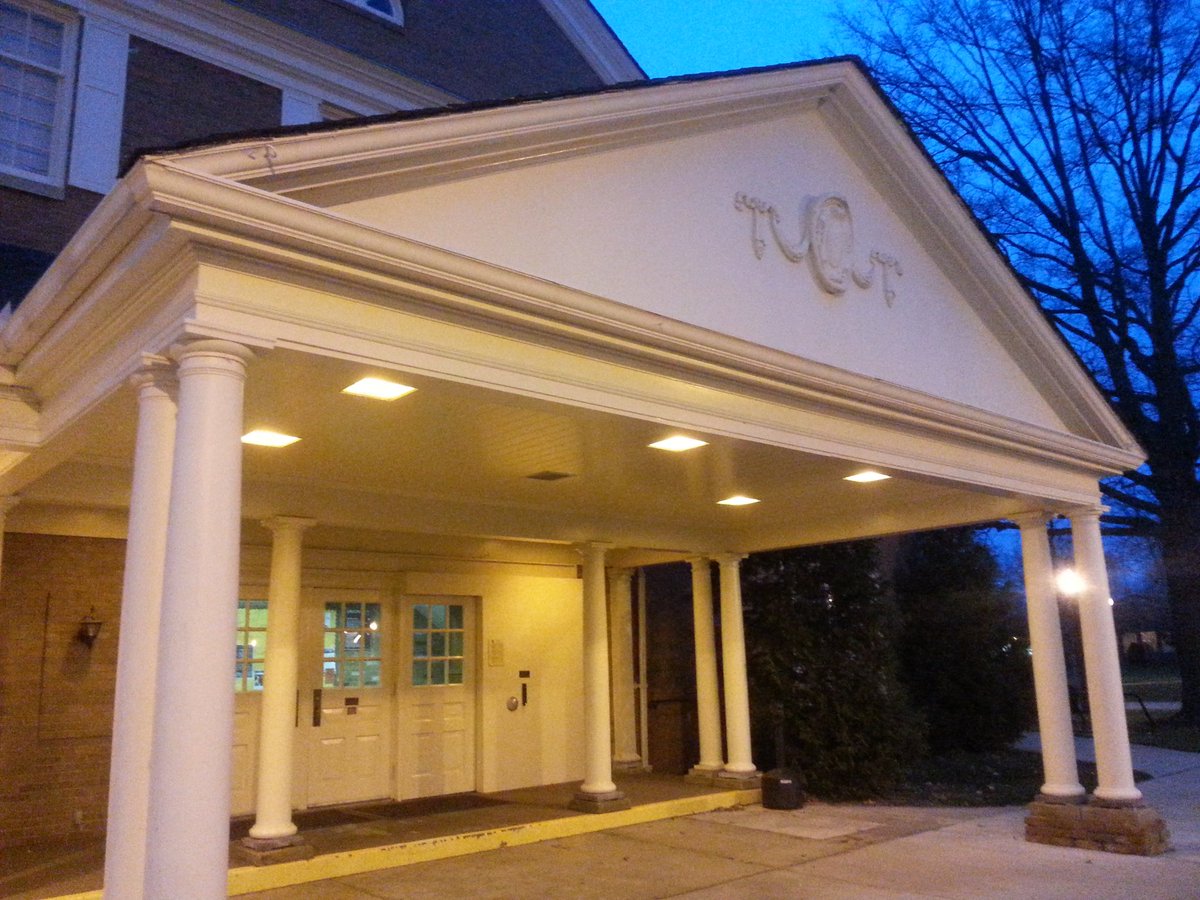 OrangeBandFans's tweet photo. Thanks for a great dinner Baldwin Wallace University. #pastabuffet https://t.co/IJ5Ng4yprQ