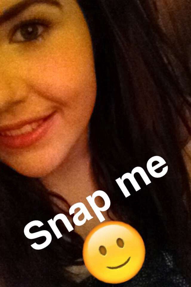 JessicaaObrienx's tweet photo. Recent selfie on your phone ? - Lolz. https://t.co/tAJTCTzr5n https://t.co/S7Qc93oLQM