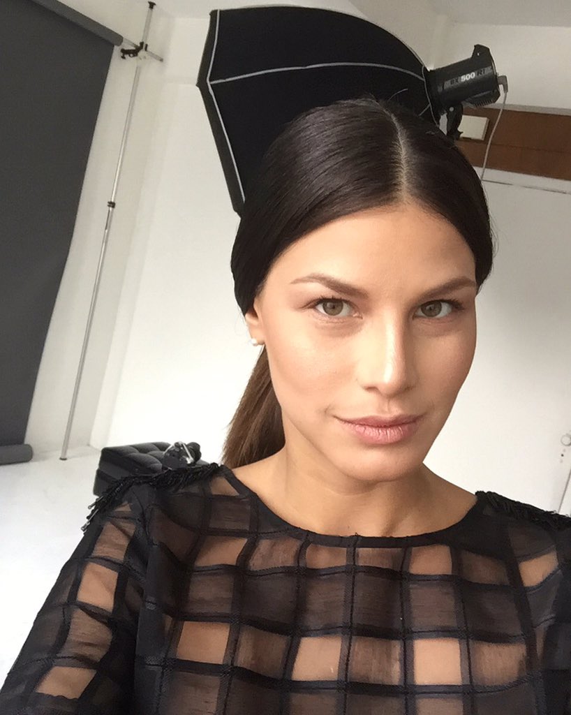 iannuzzomt's tweet image. #photoshoting #Model #teammtmodel #TeamMTModelVzla #coming🔜