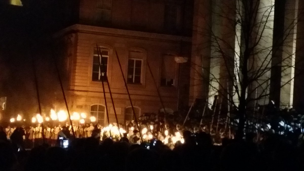 amaranto__'s tweet photo. #Escalade2015 Les Hallebardes https://t.co/1ZAdmqykcS