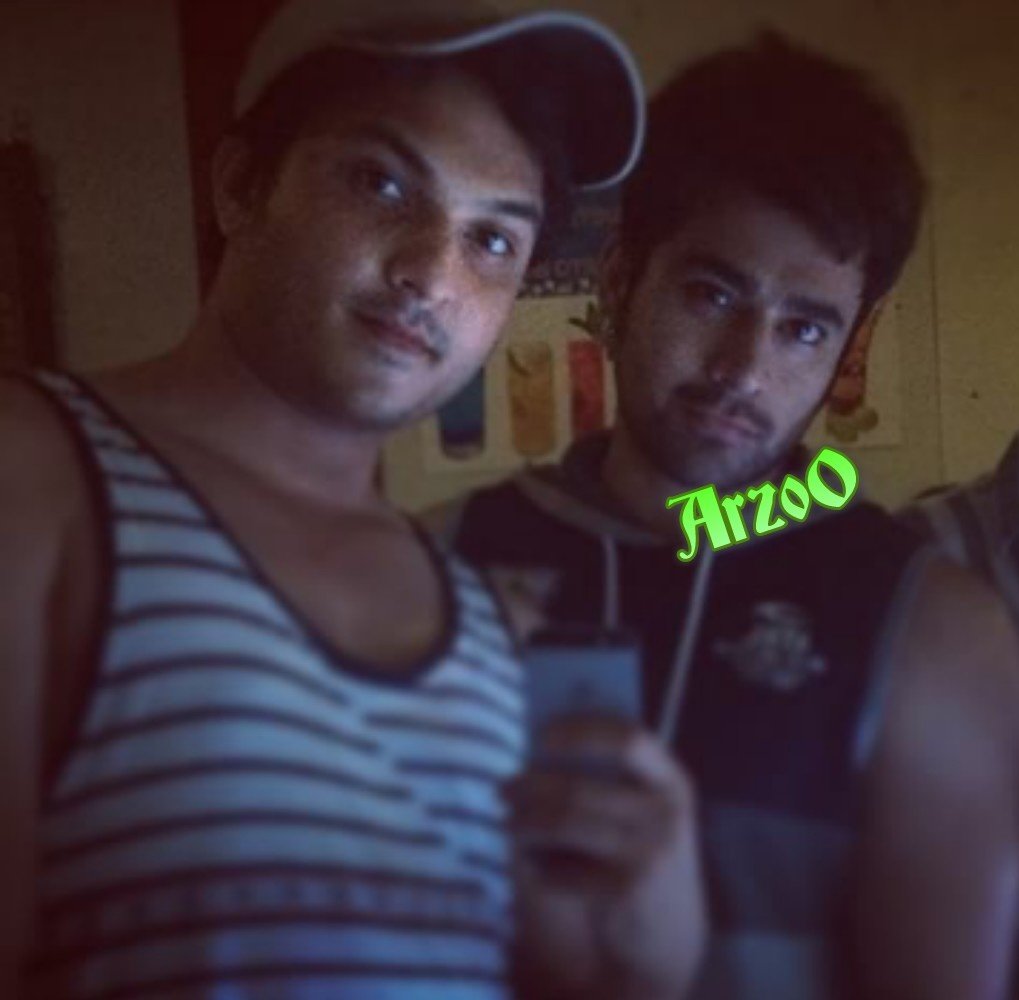 Embedded image permalink