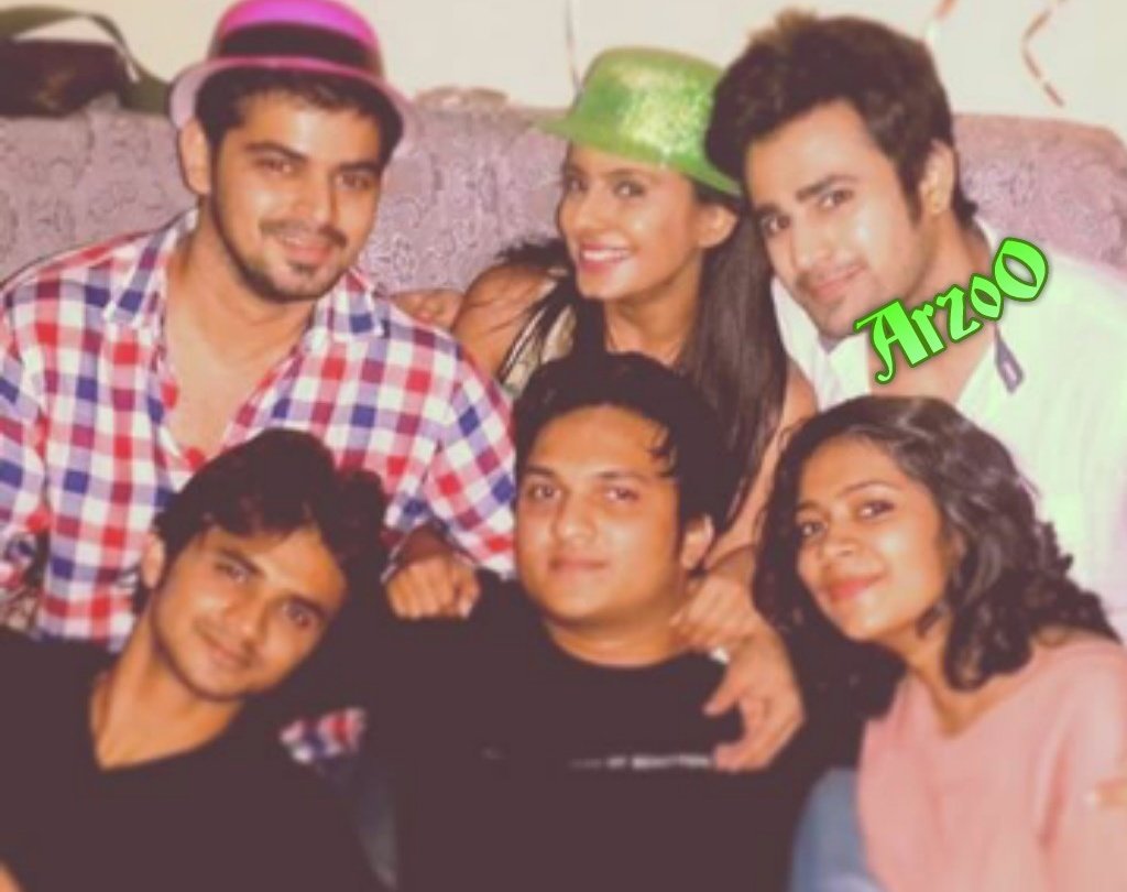 Embedded image permalink