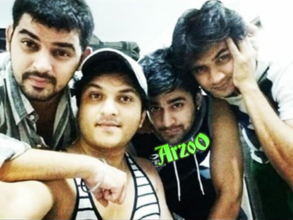 Embedded image permalink