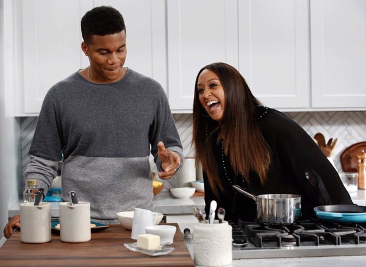 Tia Says Non-Traditional Gender Roles Is Why Her Marriage Has Been Such A  Success | Xonecole | Scoopnest