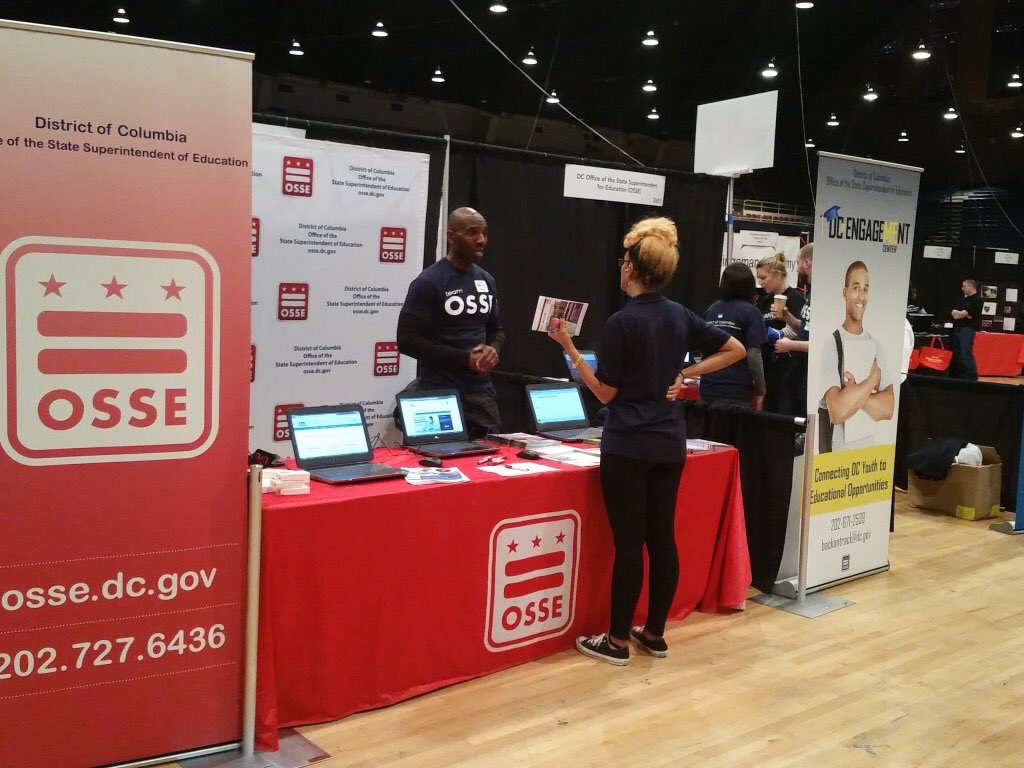 DC_TAG's tweet photo. Terry Albert representing DCTAG at the #EdFEST15 at the DC Armory @DCSAASports https://t.co/ul4r51eaUH