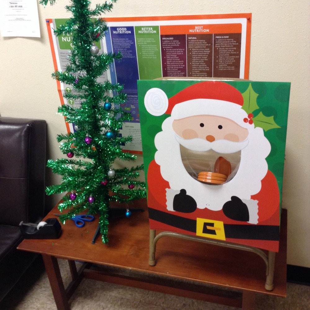 Other game today is cookie toss into santa's mouth! <a href="/DonnaDslack/">Donna Slack</a>