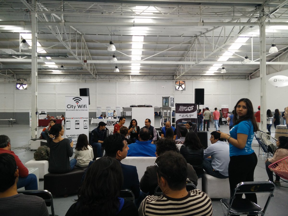 changemakersgda's tweet photo. En la rueda de prensa de @Meetroopers y @campusparty Alianza como coordinadores de comunidades durante #MxDroneFest https://t.co/i1fgUM2vPu