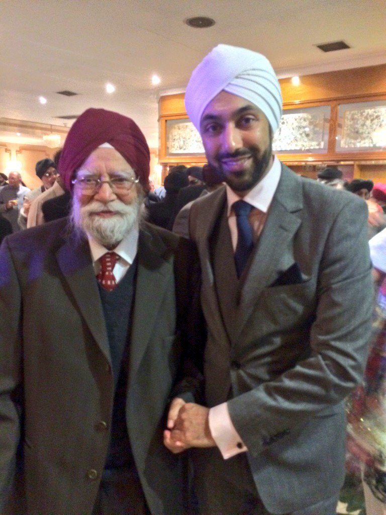 KulveerRanger's tweet photo. Y'day I was proud 2 spk at the annual #Khukhrain gala dinner invited by their president (& my grandfather) G S Sahni https://t.co/jmcEKiJwu7