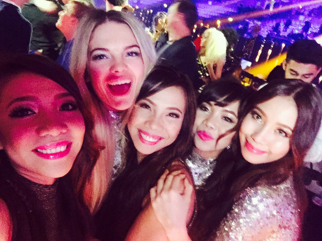 4thimpactMylene's tweet photo. CONGRATS LOUISA!!👏🙌😂😁 #XfactorFinal2015 #4thImpact #selfieonstage #aftertheannouncement #love4thimpactxf https://t.co/mOUVrAc8ti