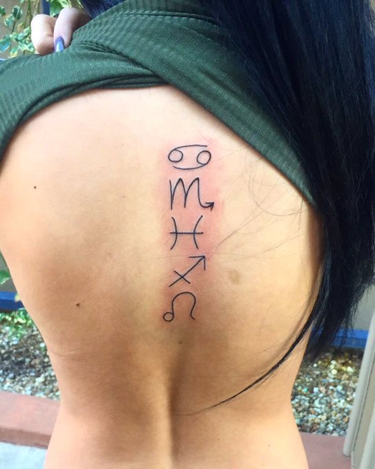 Happy 18th birthday to me 💉💉 https://t.co/lFhUysvaRz