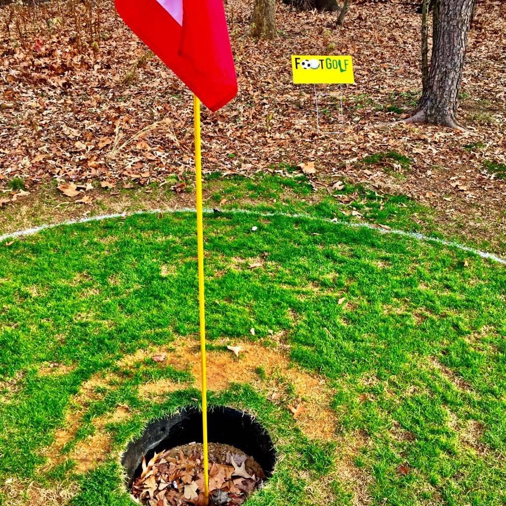 jeffreydmorgan's tweet photo. A beautiful day for some #footgolf https://t.co/9VTMkiNwR8