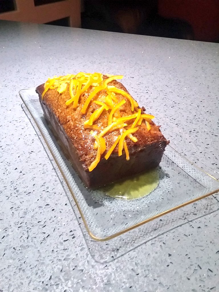 Orange and poppy seed cake ready for scoffing! Thanks <a href="/faybie_hut/">Fay MIller</a>