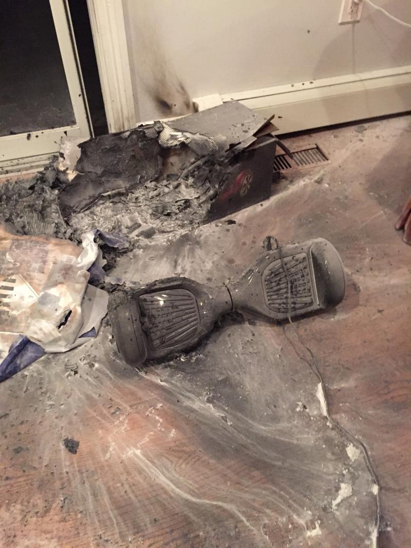 ChristieDuffy's tweet photo. .@Swagway #hoverboards are no longer on @Amazon - reportedly over fire safety concerns. #hovergate #holidayshopping https://t.co/CV0SyePwmo