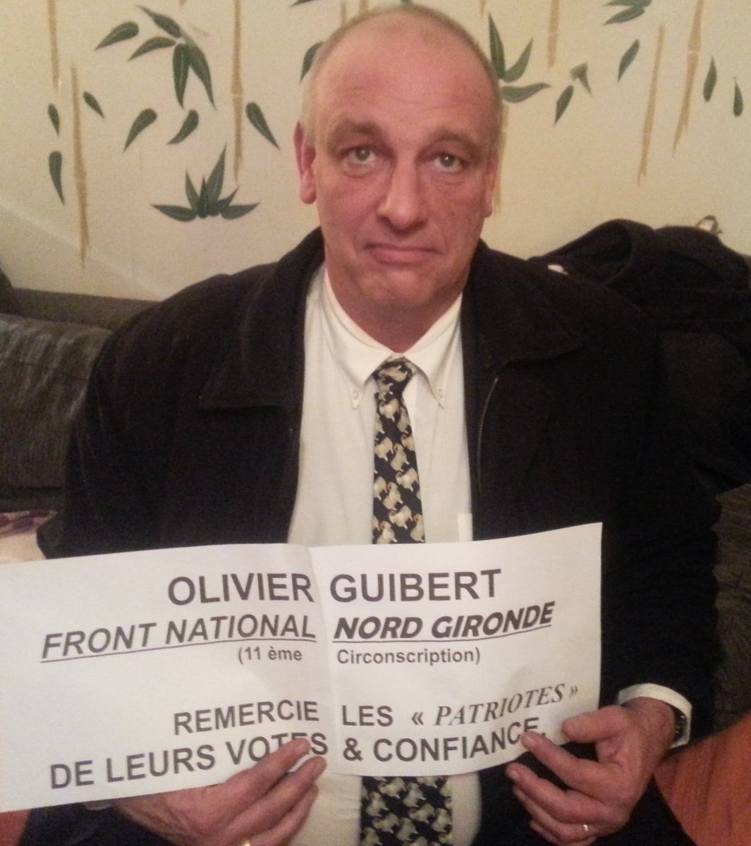 Ludoriann's tweet photo. Dès demain en Nord gironde je collerai personnellement les affiches de remerciement de @FN_NordGironde #MerciFN https://t.co/Pa2FfLaaEA