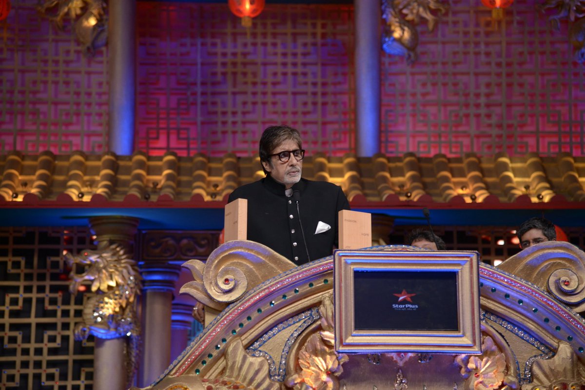 T 2088 - Recording new song for WAZIR, meeting the well wishers on Sunday, and the Best Actor Award at BIG Fm !