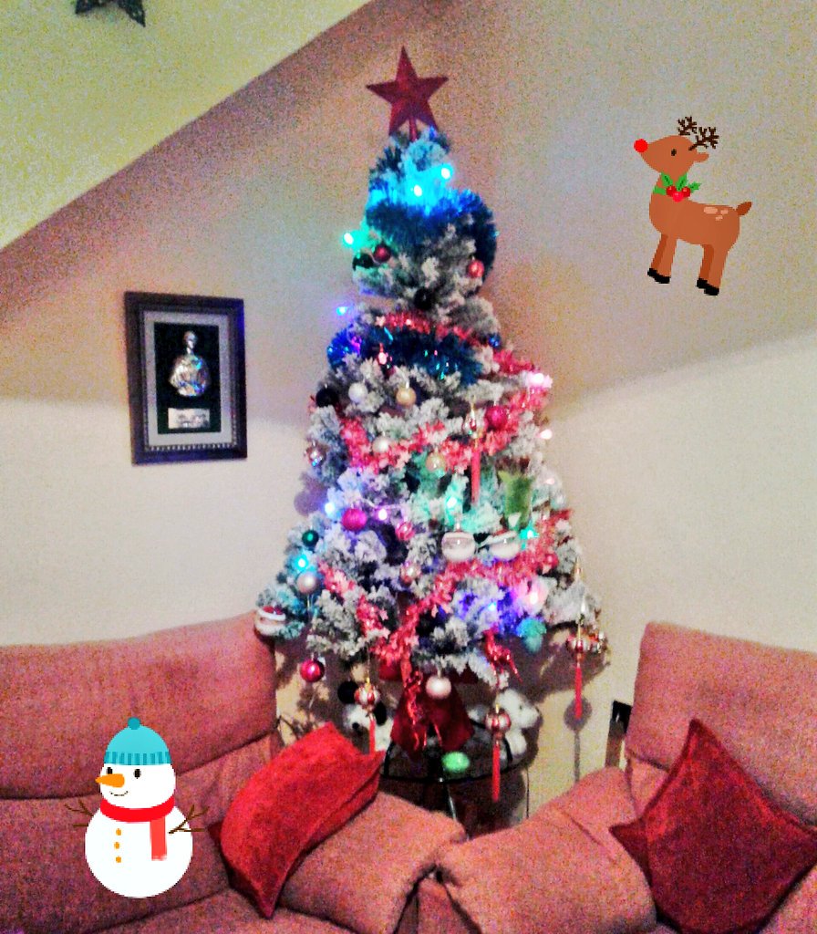 andreikauryn's tweet photo. ¡FEEEELIZ NAVIIIIDAD! https://t.co/CYZNjboPb5
