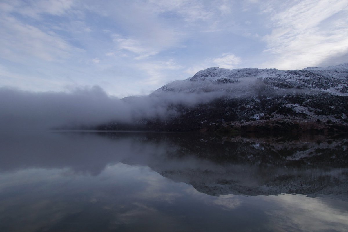 reflectingjane's tweet photo. welcome peace at Ullswater this morning https://t.co/i4T27oPxua