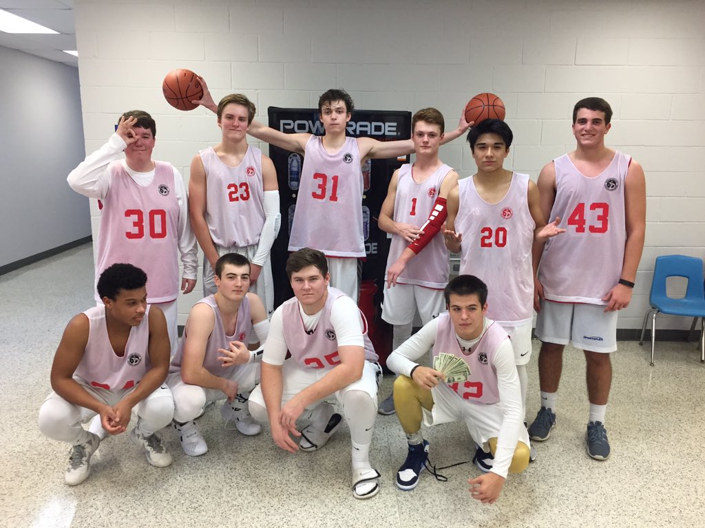 PrinePrep's tweet photo. #PrinePrep earns victory over Jesuitβ
@_MOTHER_G00SE_ : 21p 3a 2stl
Dillon: 5p 11rb
#StriveForGreatness https://t.co/abxvURDl7X