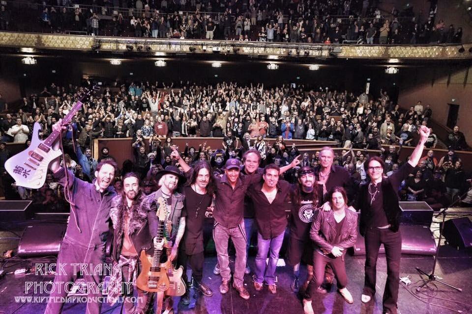 BillyonBass's tweet photo. Here we are!! https://t.co/pHeZzuJsQm