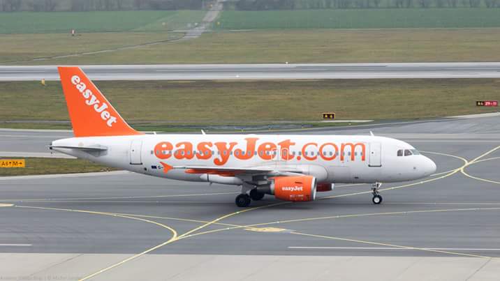 aviation_graz's tweet photo. #EasyJet Airbus 319-111 G-EZGH at Vienna Airport | Flughafen #Wien #avgeek #travel #flyeasyjet #Airbus #A319 https://t.co/6qbjQG8CO6