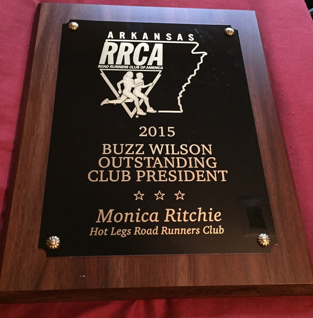 secondfromtop's tweet photo. THANK YOU SO MUCH!!! 2015 was an amazing year!! @HotLegsRun4Fun @ArkansasRRCA https://t.co/YBhkzaTSfa