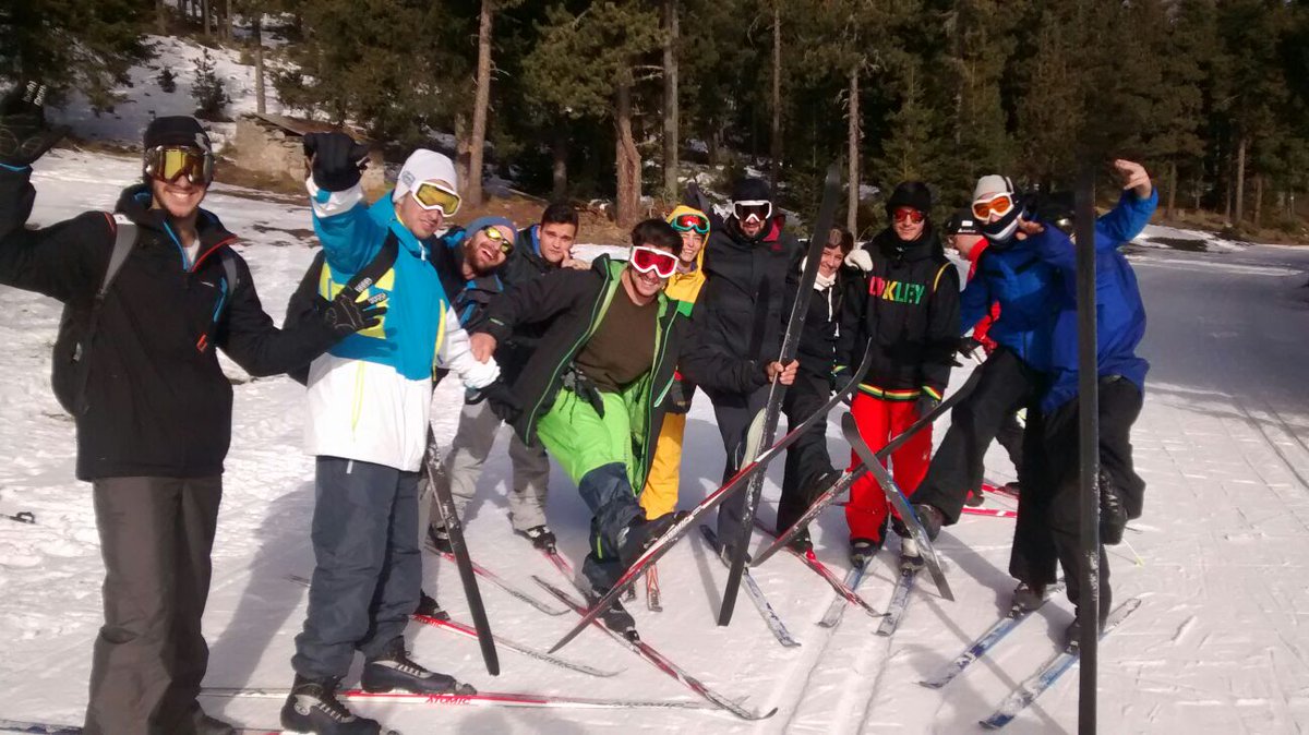 Avui els estudiants de 2n han fet esquí de fons a La Llosa (Capcir)